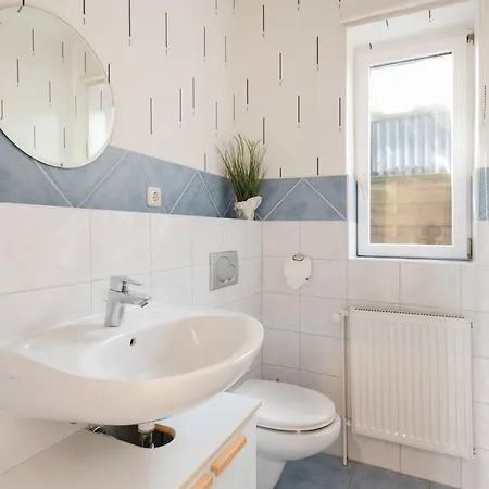Fuer 6 Personen 80 Qm